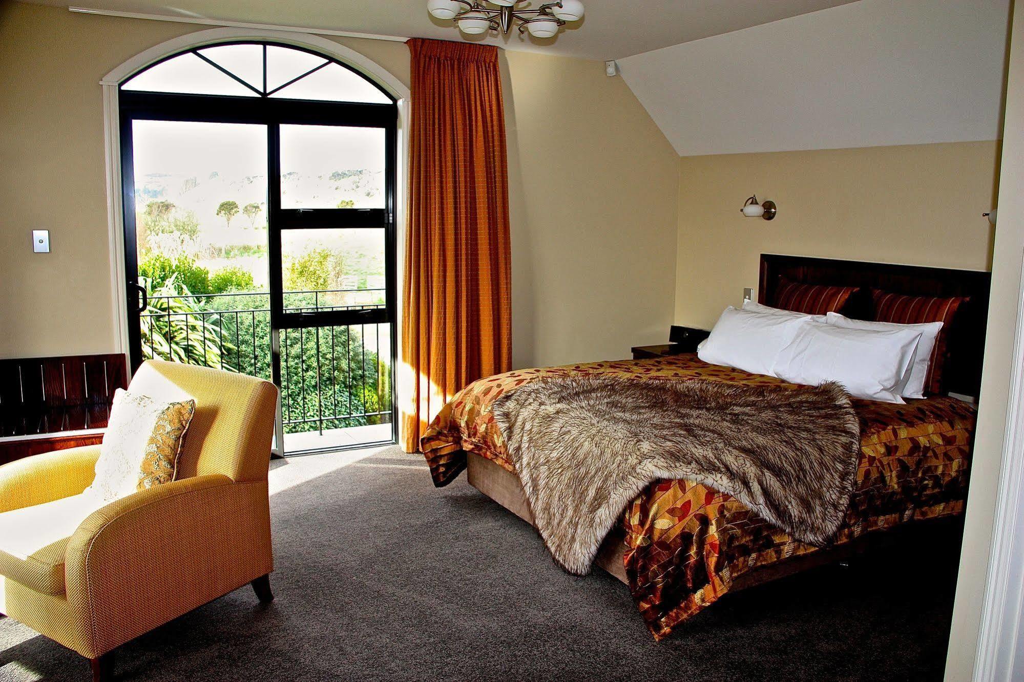 Dock Bay Lodge Te Anau Buitenkant foto