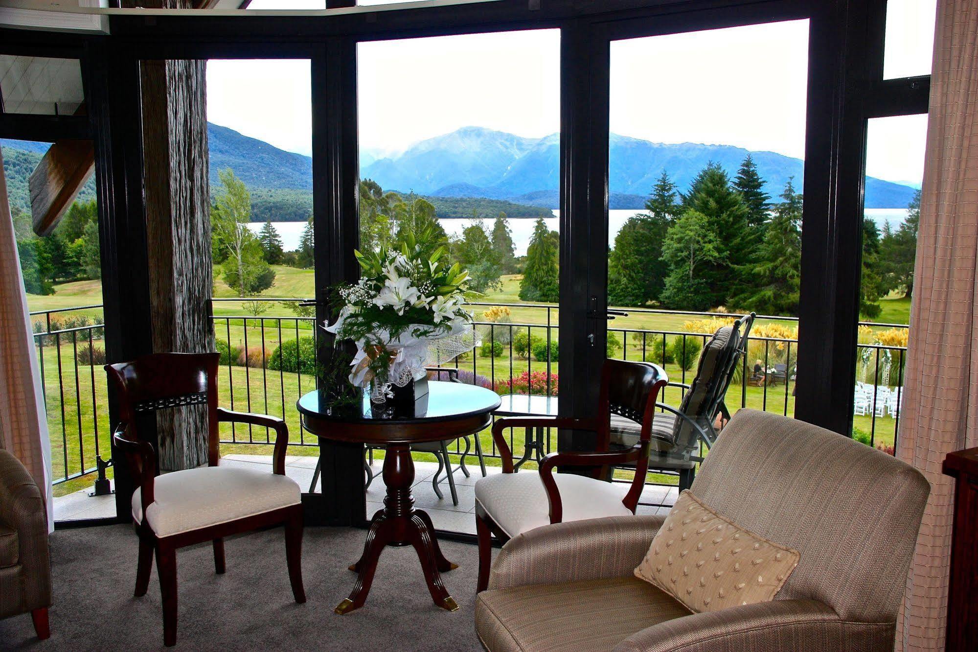 Dock Bay Lodge Te Anau Buitenkant foto