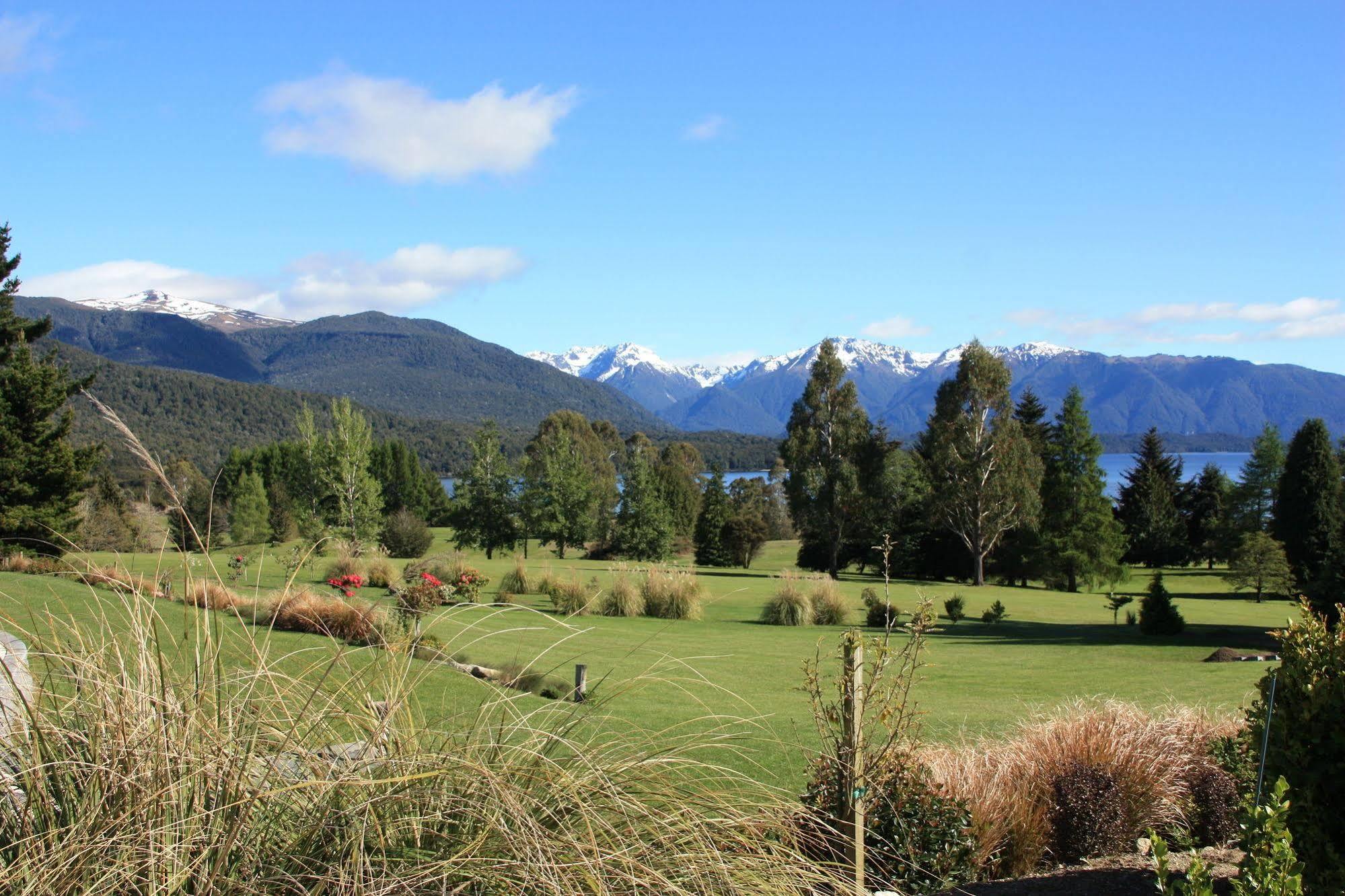 Dock Bay Lodge Te Anau Buitenkant foto